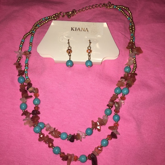 Multi color double strand necklace & earrings - Picture 4 of 6
